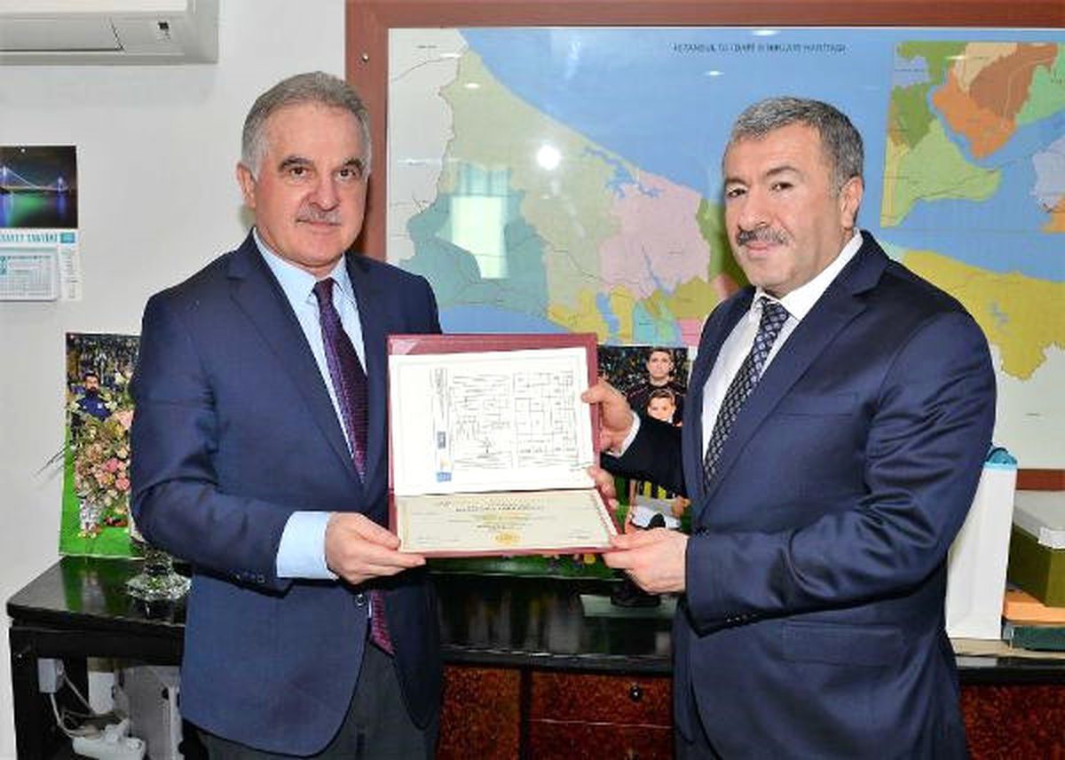 İstanbul Emniyet Müdürü Doktora Diplomasını Aldı