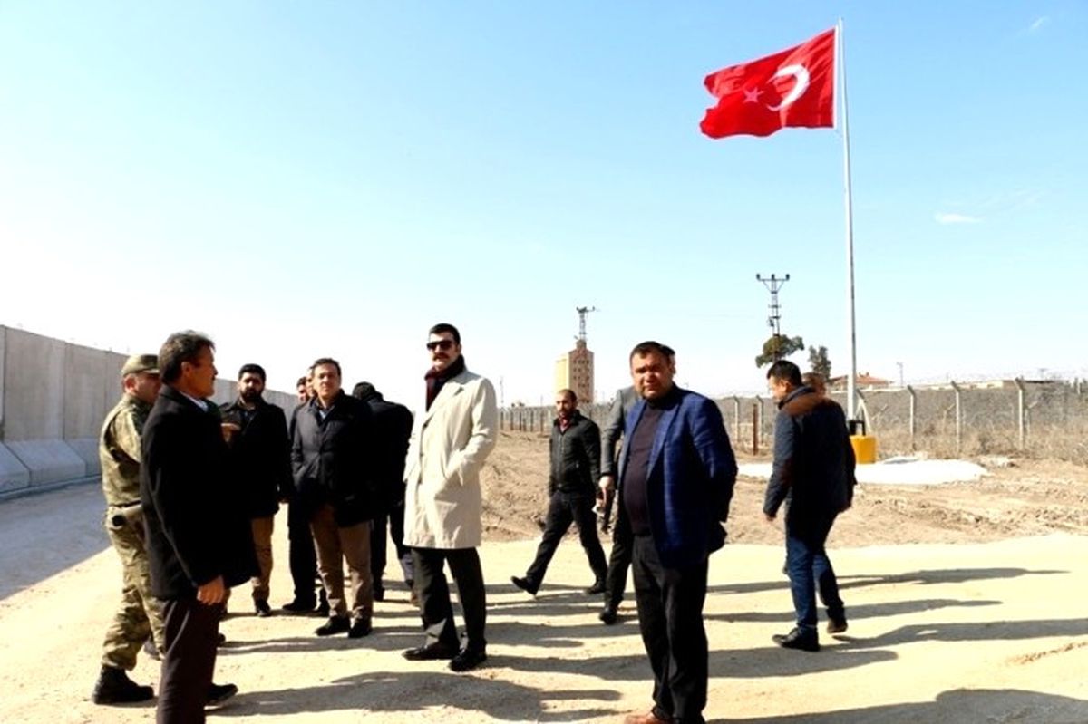 Milletvekilleri Çadır Kente İncelemelerde Bulundu