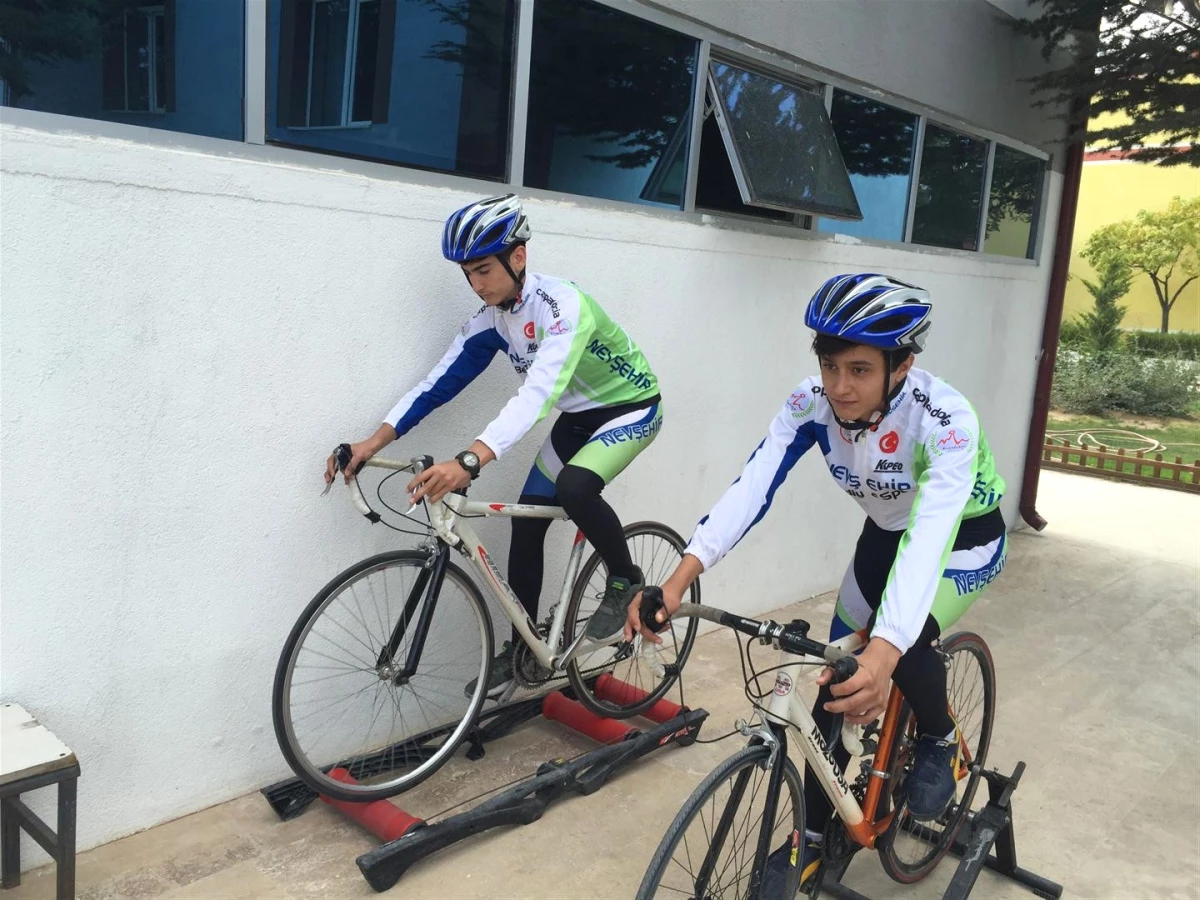 Nevşehir Belediyesi Bisiklet Takımı Madalya İçin Pedal Basacak