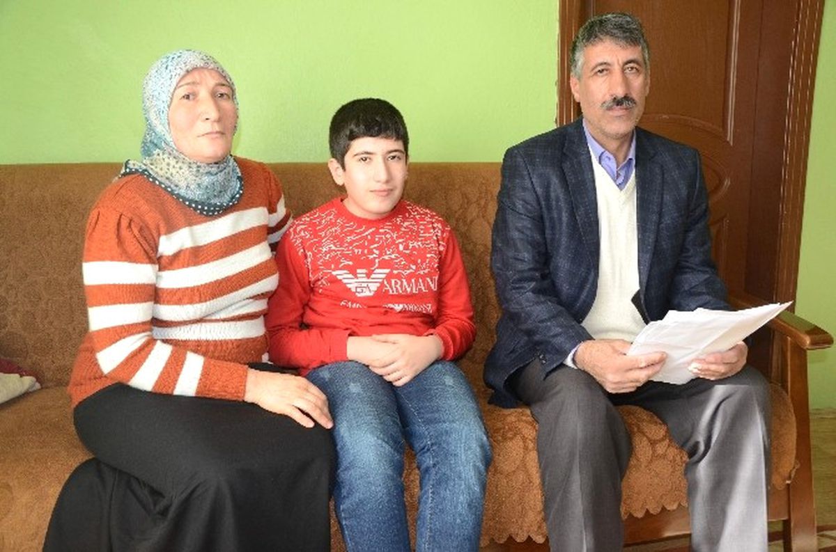 \'Otizmli Çocuğumu Okuldan Attılar\' İddiası