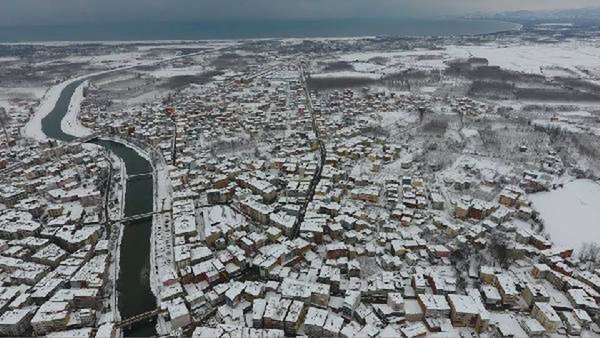 Terme Irmağı Buz Tuttu