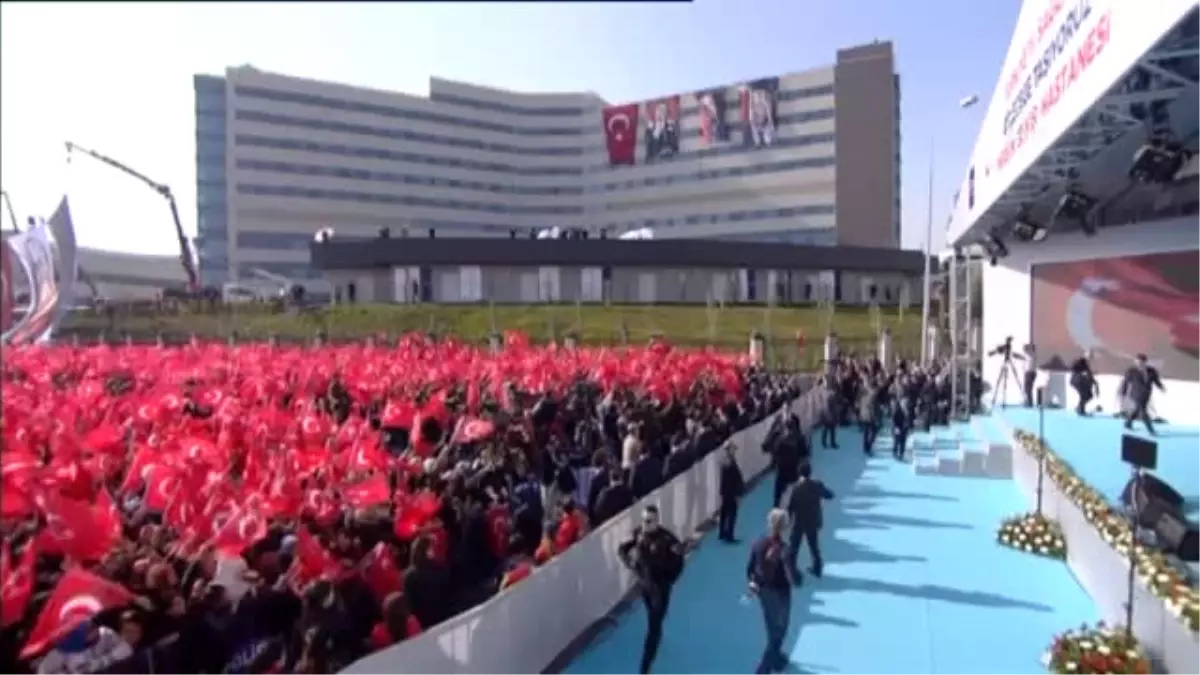 Başbakan Yıldırım: "Bırakın Rejim Değişmesini, Siz Kafayı Değiştirin"