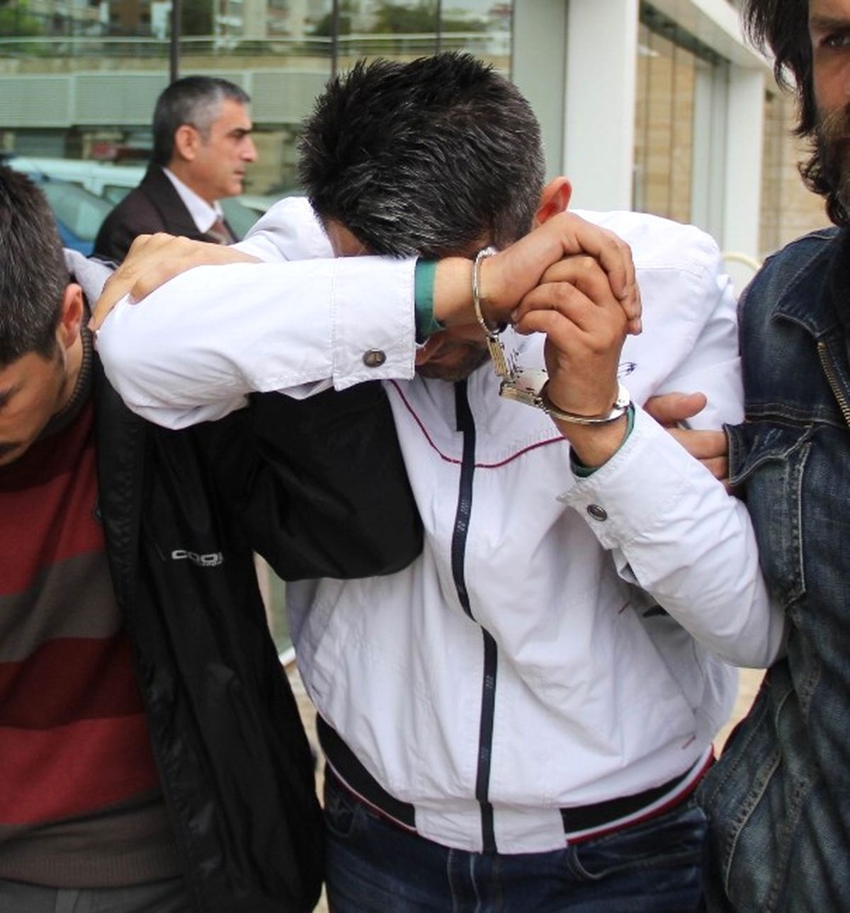 Bonzai Hammaddesi ile Yakalanan Şahsa 18 Yıl 9 Ay Hapis