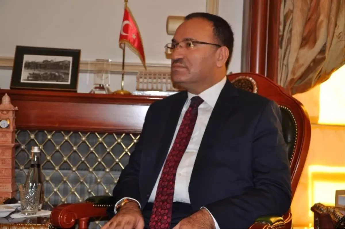 Bozdağ: Almanya, Türkiye\'nin İade Talebine Olumlu Bakmıyor