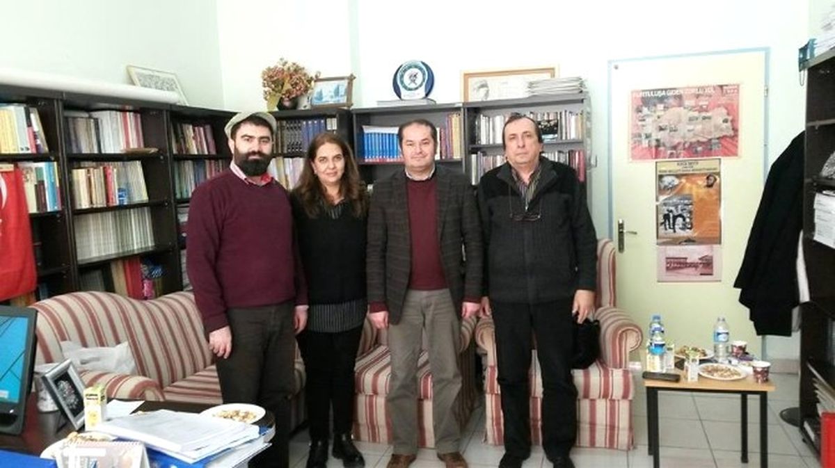 Burhaniyeli Eğitimcinin Mutlu Günü