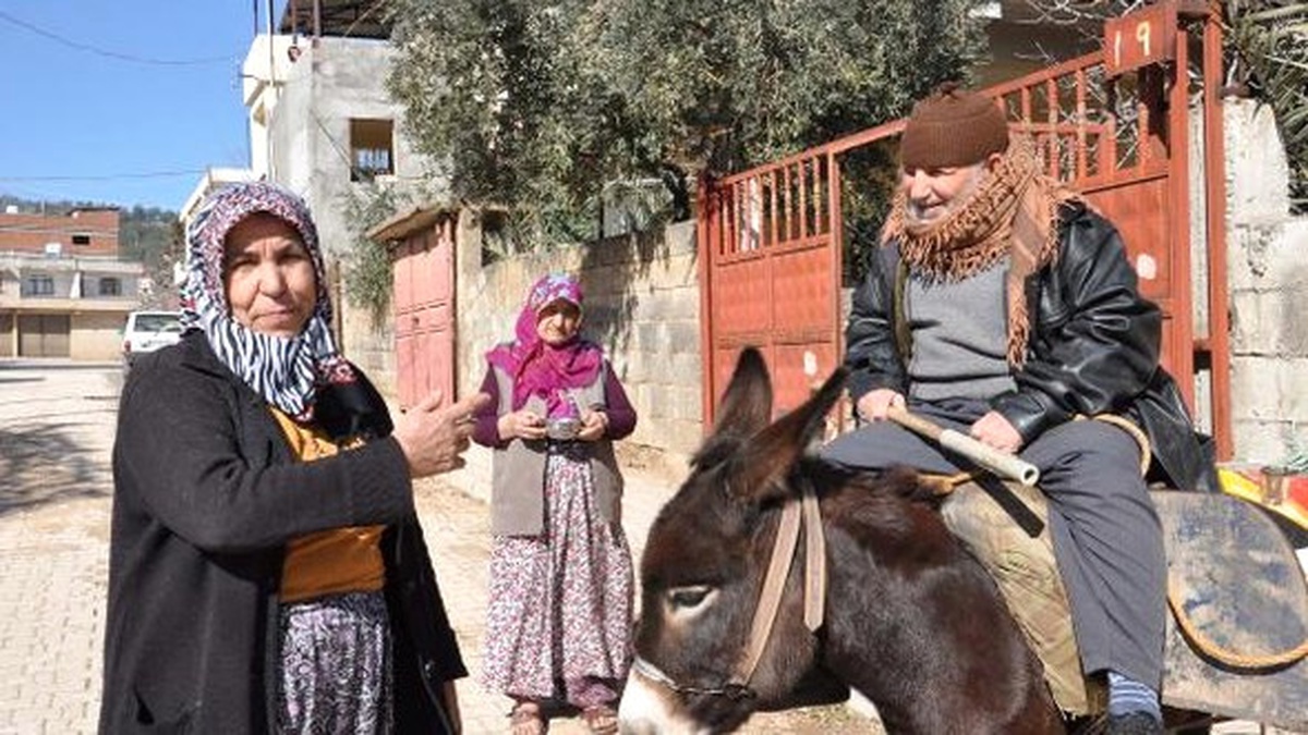 Dha Yurt - 40 Yıldır Eşek Sırtında Süt Satıyor