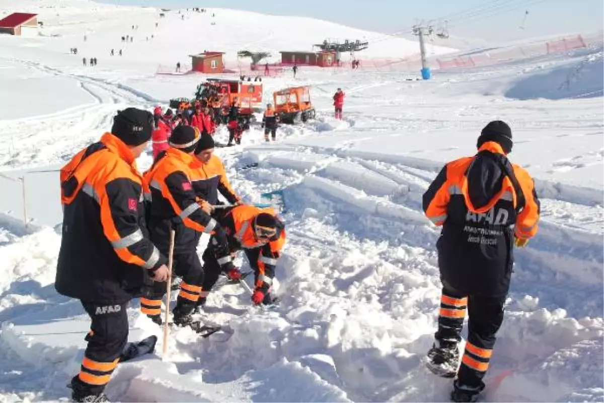 Dha Yurt - 8 Aylık Hamile Kadın 10 Saat Süren Operasyonla Kurtarıldı