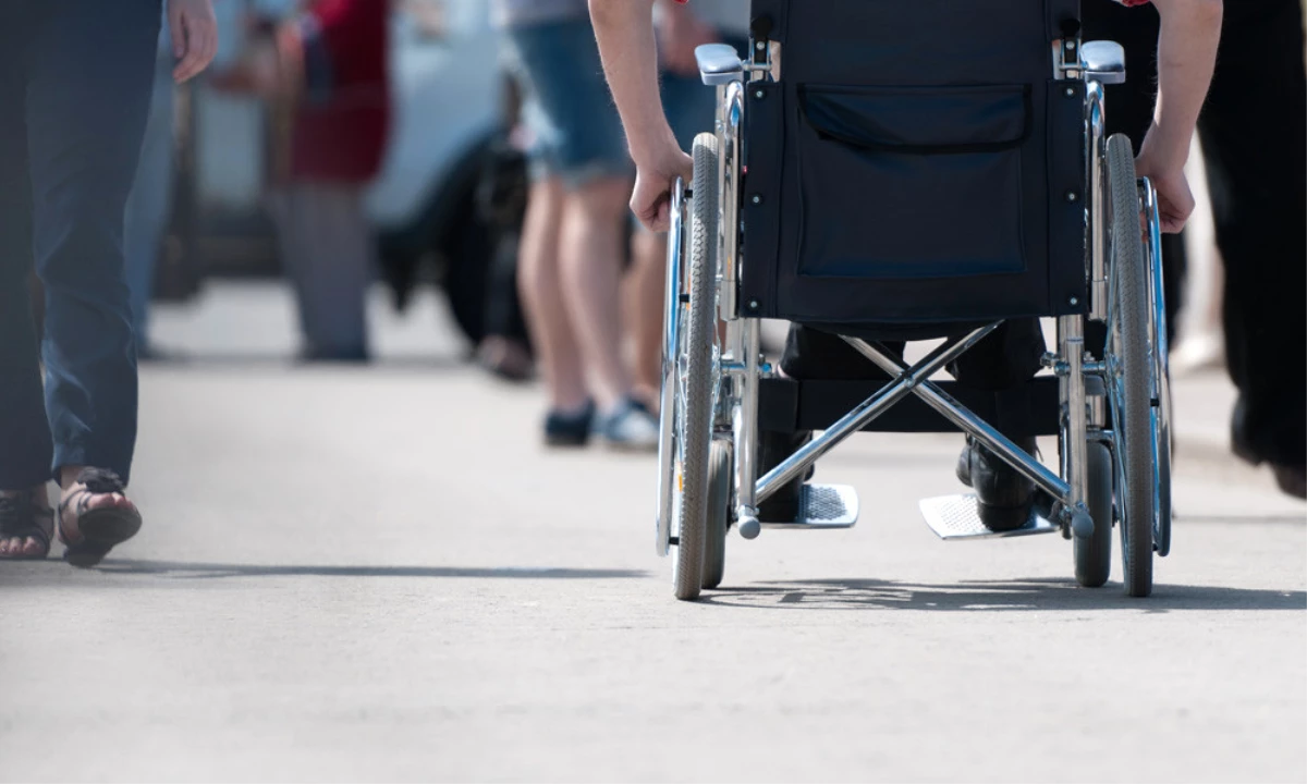 Dha Yurt - Tekerlekli Sandalyeyle Geldiği Hastaneden Yürüyerek Çıktı