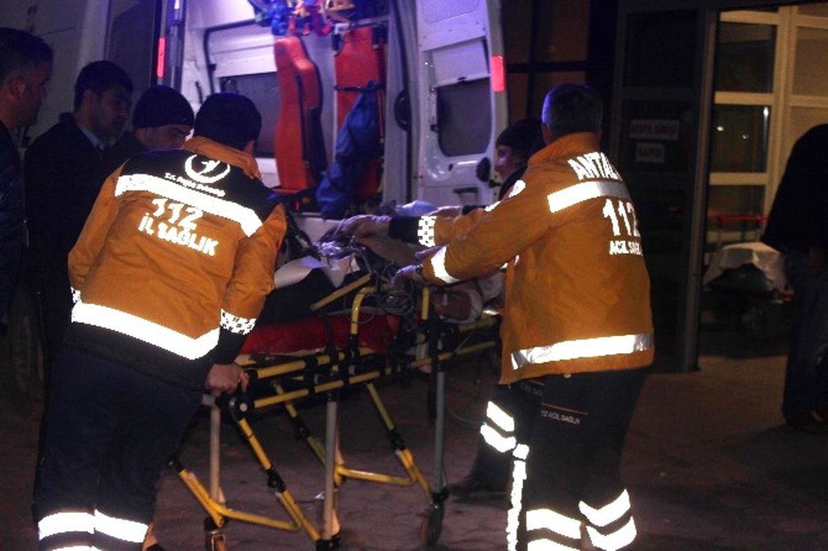 El Bab\'da Yaralanan 15 Öso Askeri Kilis\'e Getirildi