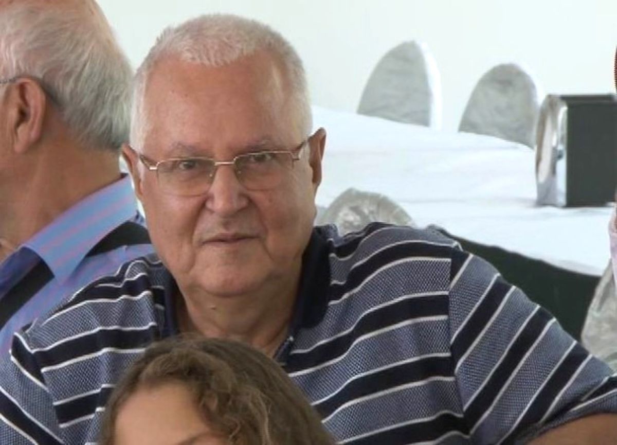 Eski Bakan Arıcı Aydın\'da Tedavi Altına Alındı