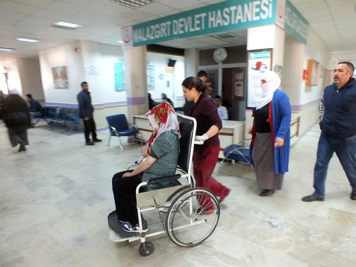 Hamile Kadın 24 Saatlik Çalışmayla Kurtarıldı