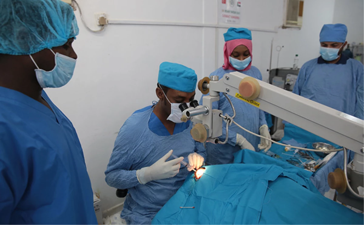 İhh\'dan Afrika\'da 9 Bin Katarakt Ameliyatı