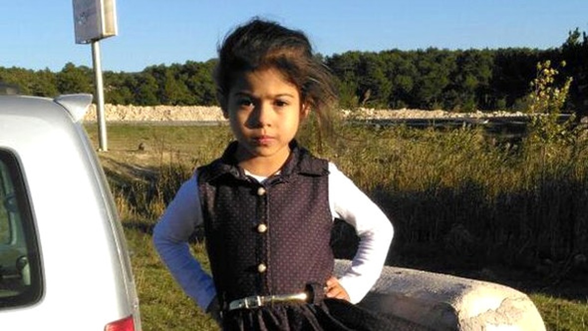 4 Aylık Zeynep Bebeğin Organları 5 Yaşındaki Nurgül\'e Hayat Verdi