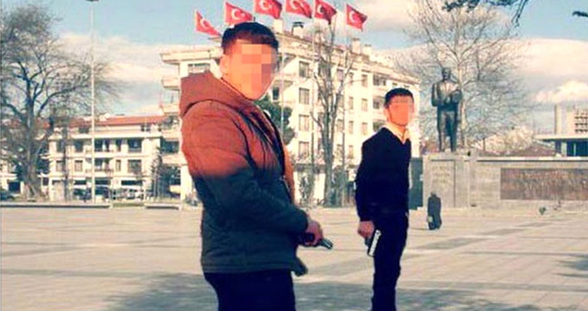 \'Hayır\' Diyecekleri Tehdit Eden Liseliler Adliyeye Sevk Edildi