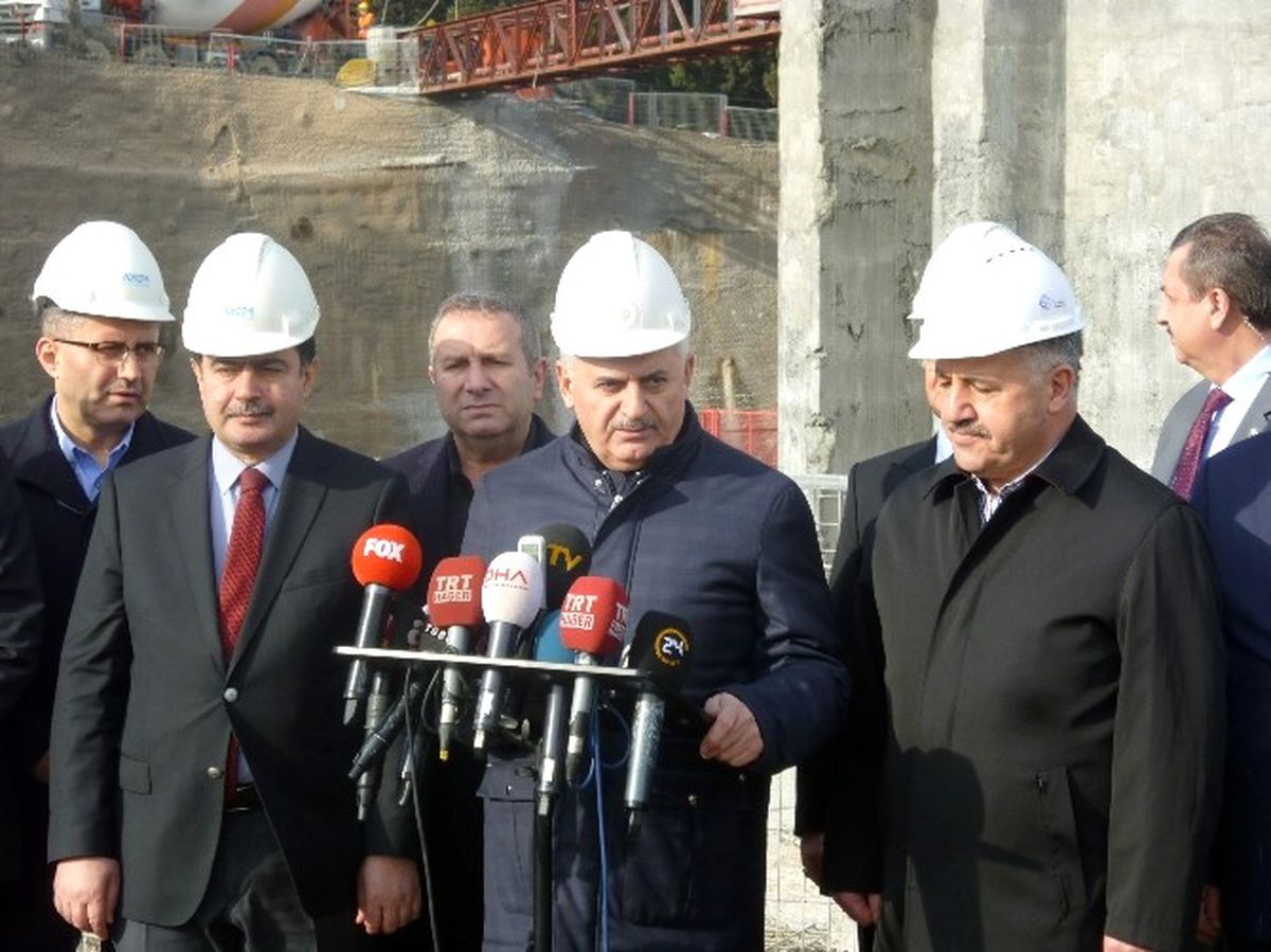 Başbakan Yıldırım: "Çamlıca Televizyon Kulesini Ramazan Bayramı\'na Yetiştirmeye Çalışıyoruz"
