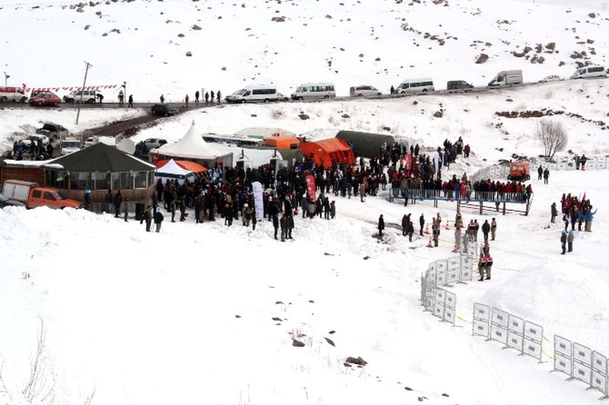Çıldır Kristal Göl Kış Şöleni Nefes Kesti