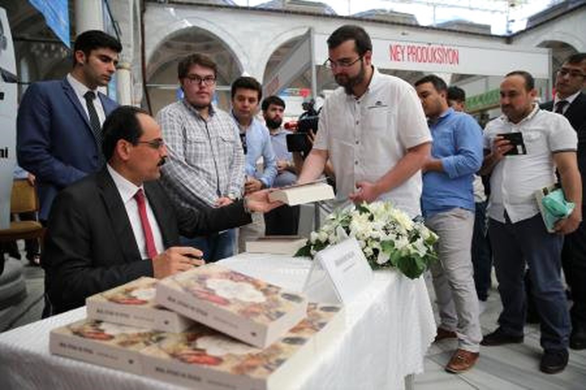 Cumhurbaşkanlığı Genel Sekreter Yardımcısı Kalın, Okurlarıyla Buluştu