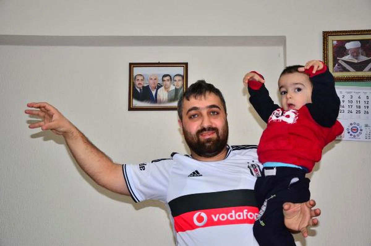 Fanatik Baba Oğlunun Adını Beşiktaş Koydu