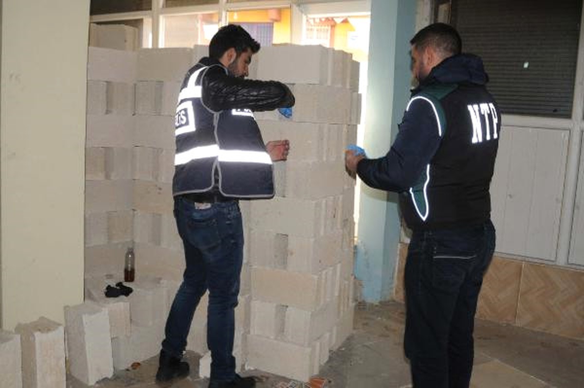 Gaziantep\'te Ateş Açılan Evde Uyuşturucu Araması