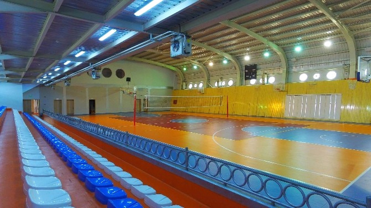 Gölcük Ortaokulu\'na Spor Salonu Çalışmaları Devam Ediyor