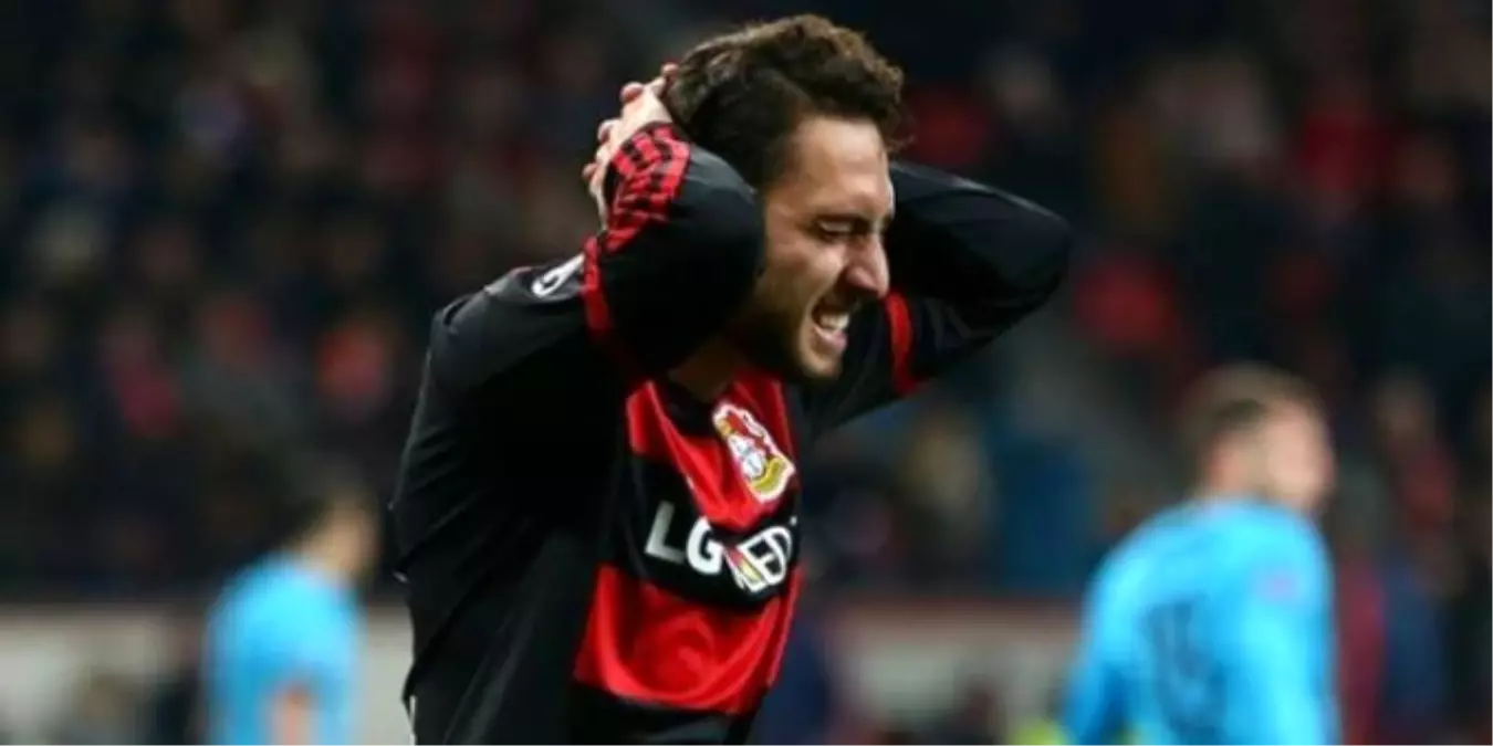 Hakan Çalhanoğlu\'nun 4 Ay Futboldan Men Edilmesi