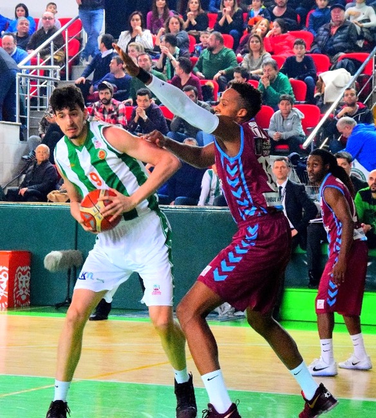 Karadeniz Derbisi Yeşilgiresun Belediyespor\'un