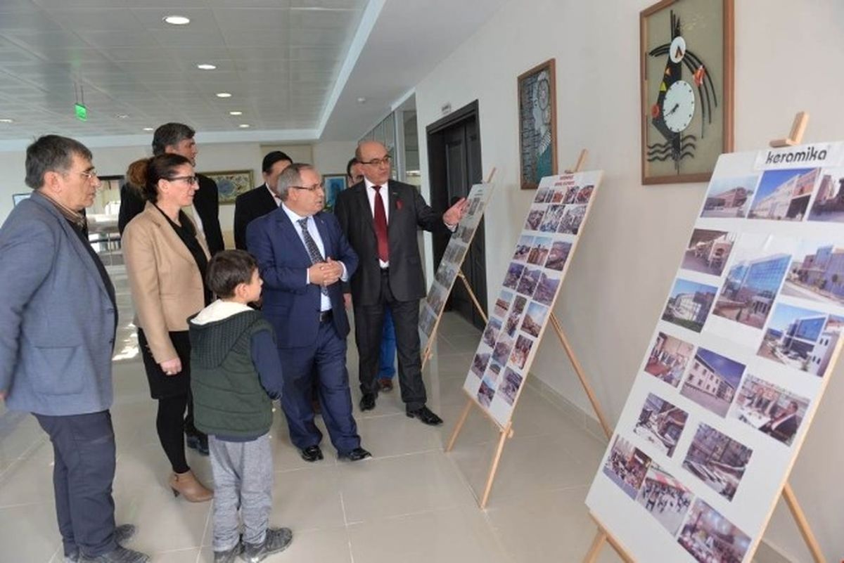 Kütahya Valisi: Okuduğunu Yaşayan Bir Nesil İçin Çalışıyoruz
