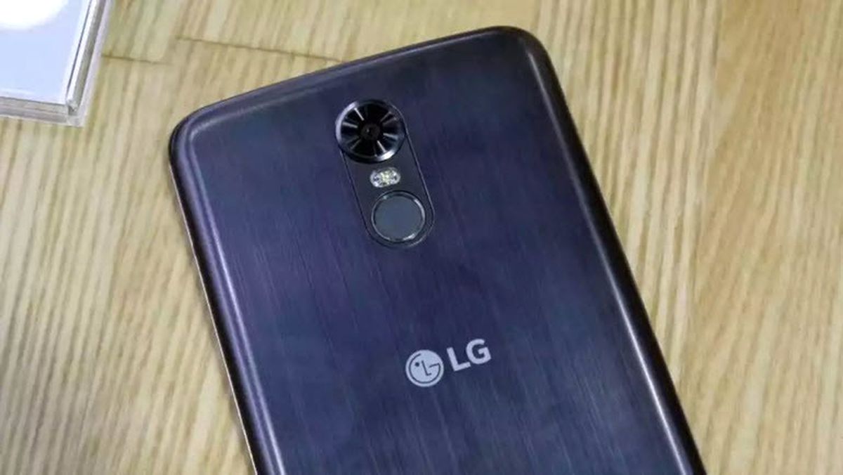 Lg G6 da Tek Başına Gelmeyecek!