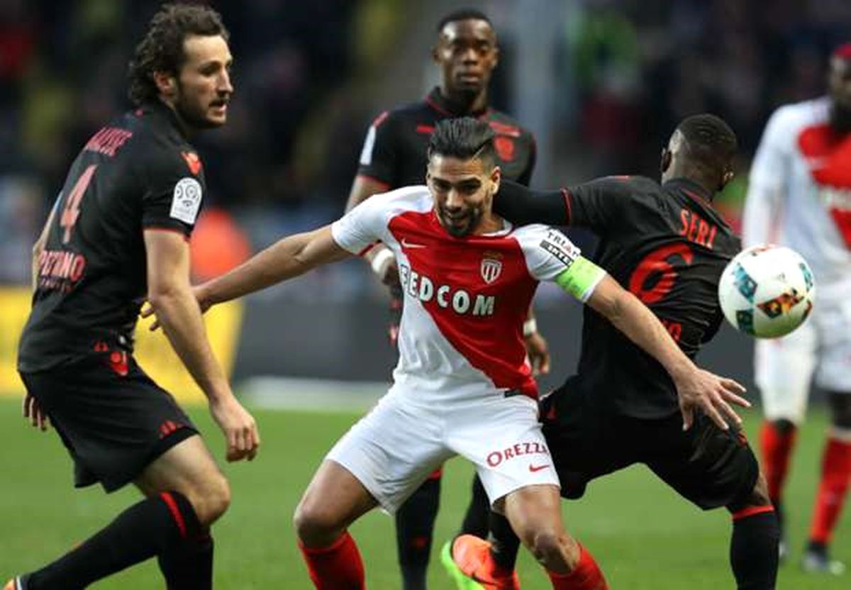 Monaco Zirveye Yerleşti