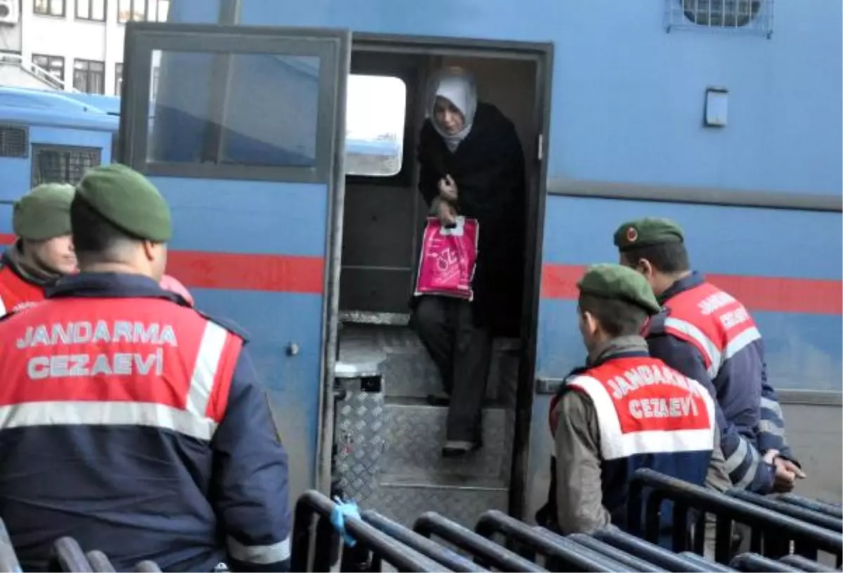 Zonguldak\'ta 17 Sanıklı Fetö Davası Başladı