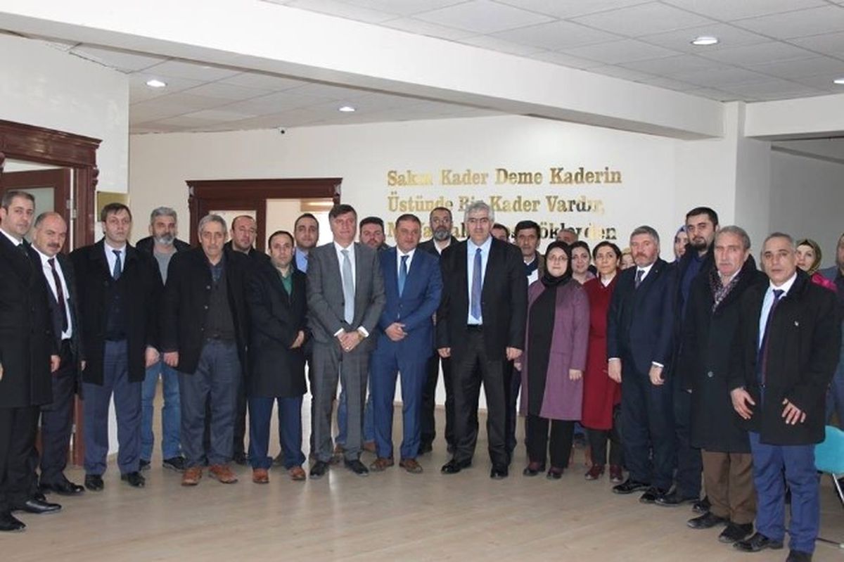 AK Parti Referandum Çalışmalarına Devam Ediyor