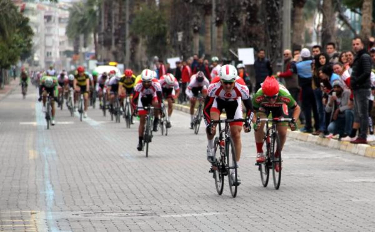 Alanya\'da Bisiklet Yol Yarışları Tamamlandı