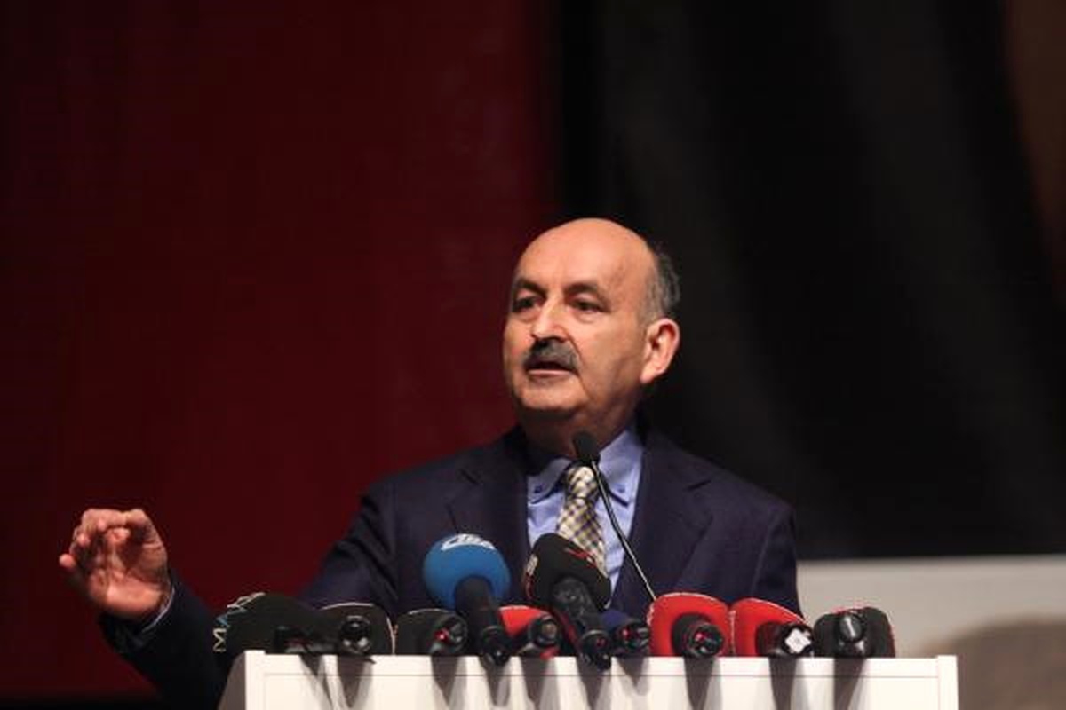 Çalışma ve Sosyal Güvenlik Bakanı Müezzinoğlu Açıklaması