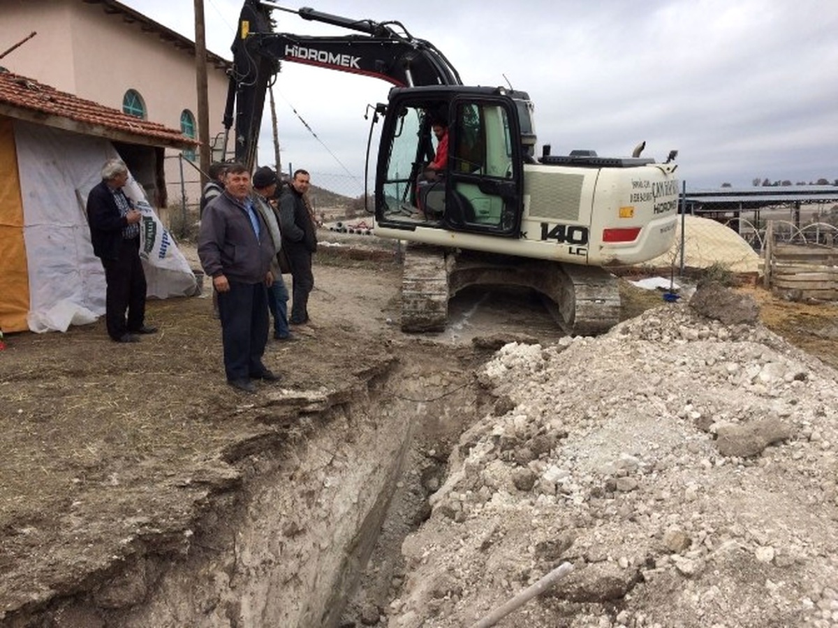 Çamyayla Mahallesi\'ne Sağlıklı Kanalizasyon Hattı