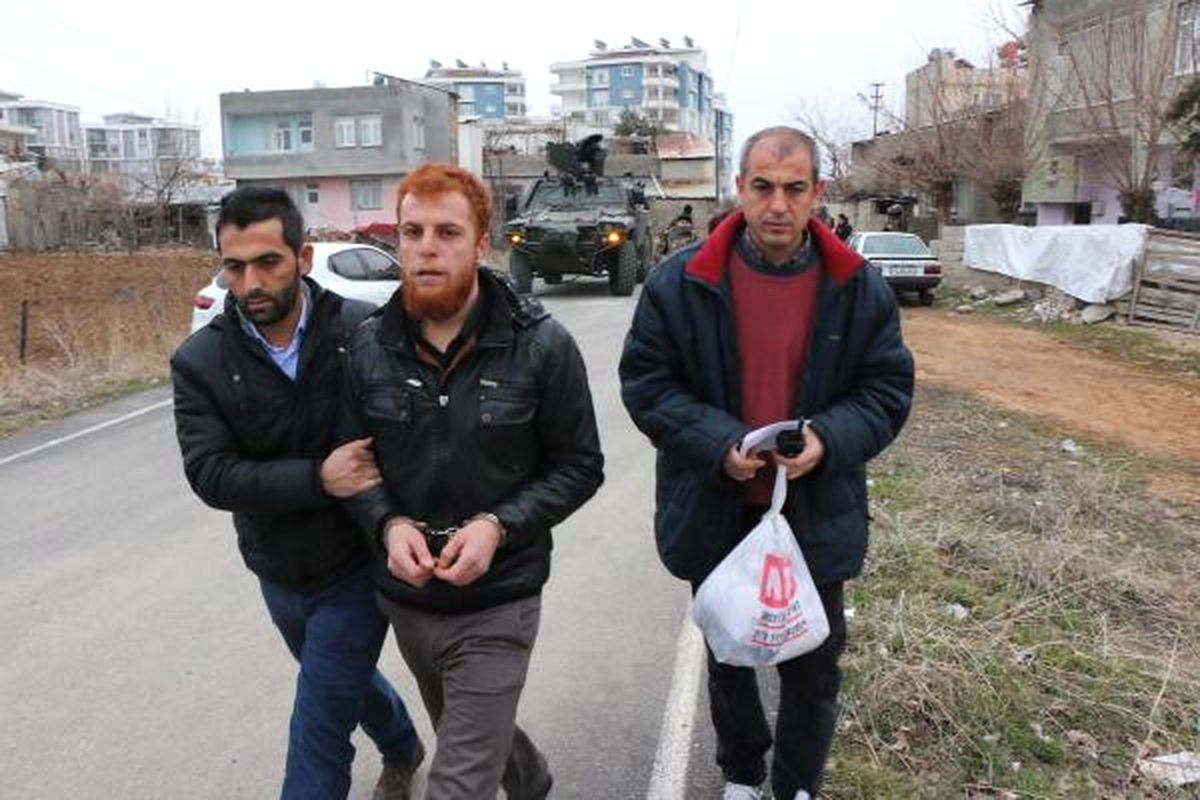 Dha Yurt - Adıyaman Merkezli 5 İlde Deaş Operasyonu: 10 Gözaltı