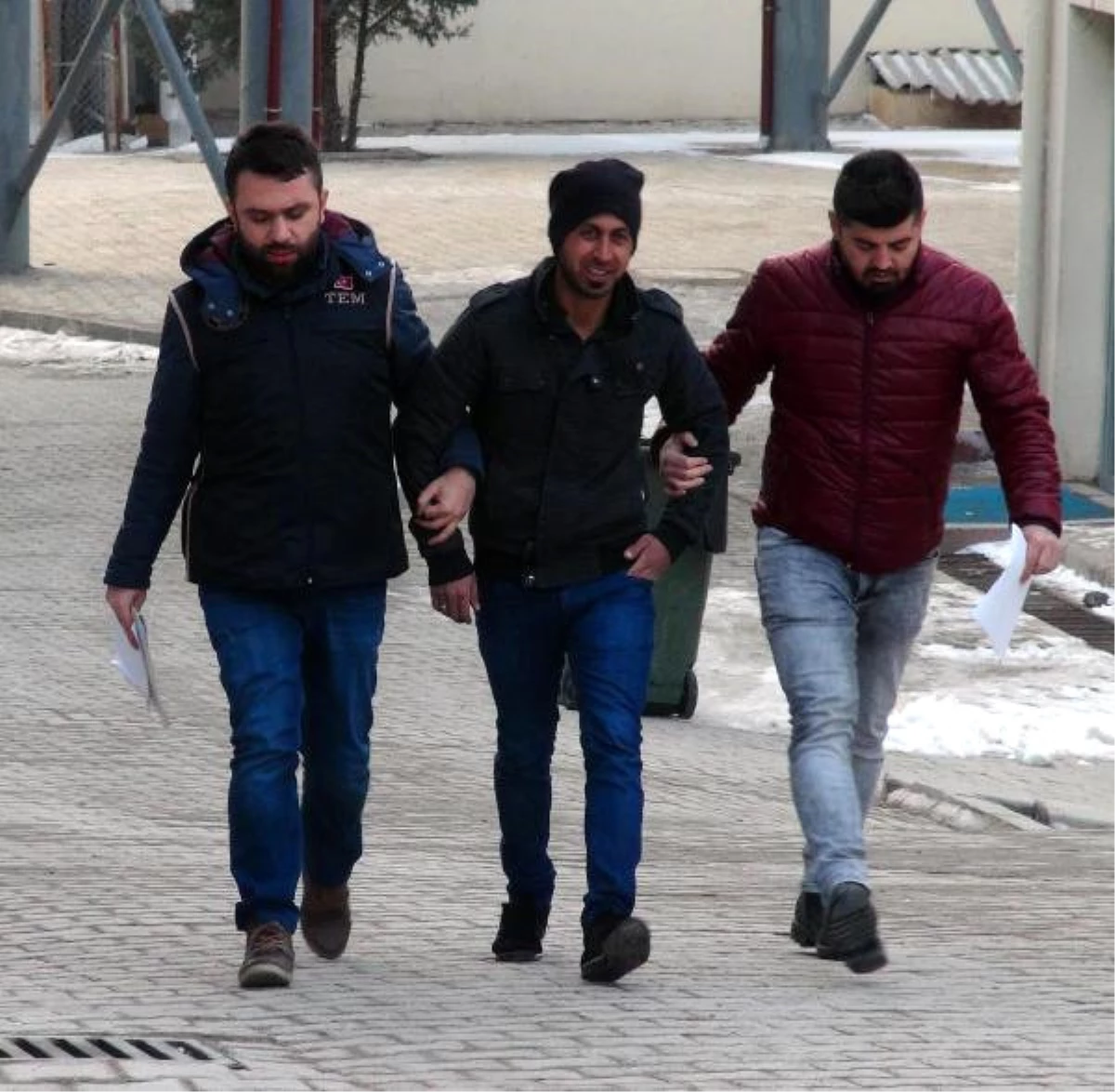 Elazığ\'da Deaş Operasyonu: 12 Gözaltı