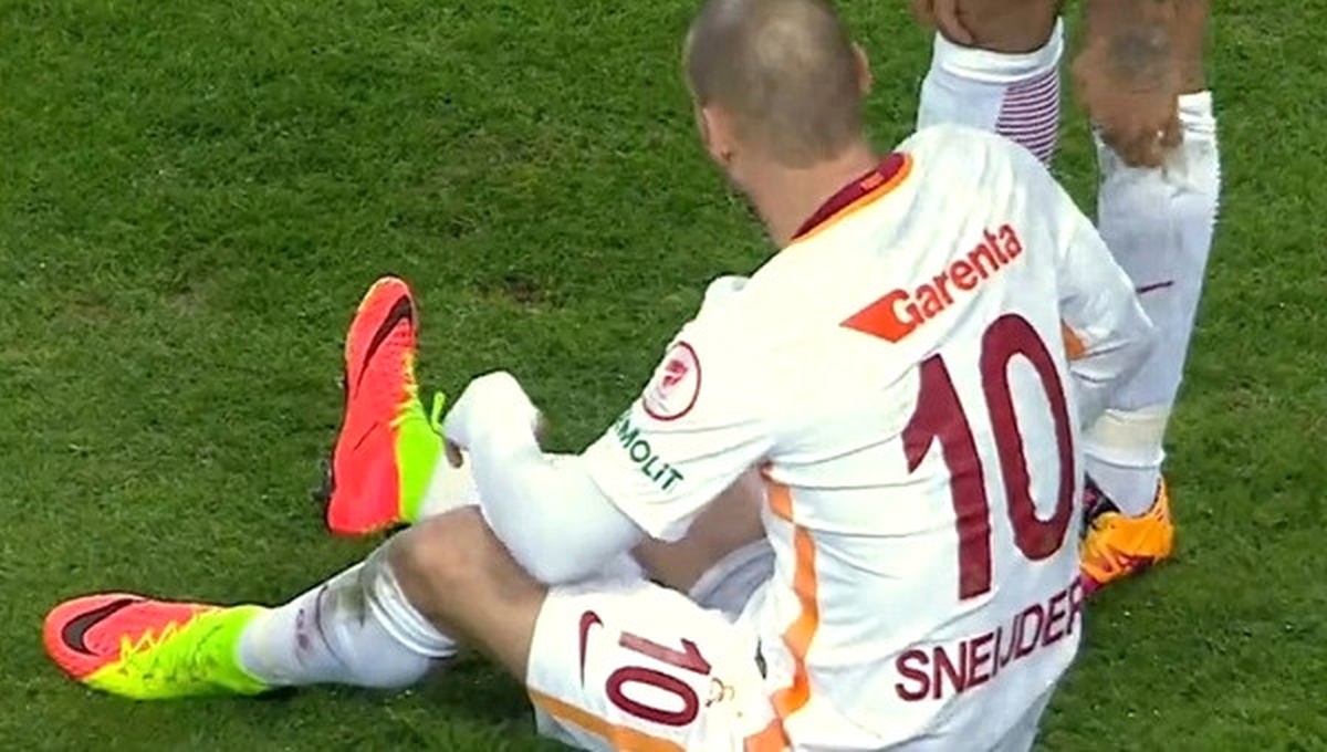Galatasaray\'da Şok! 3 Futbolcu Birden Sakatlandı