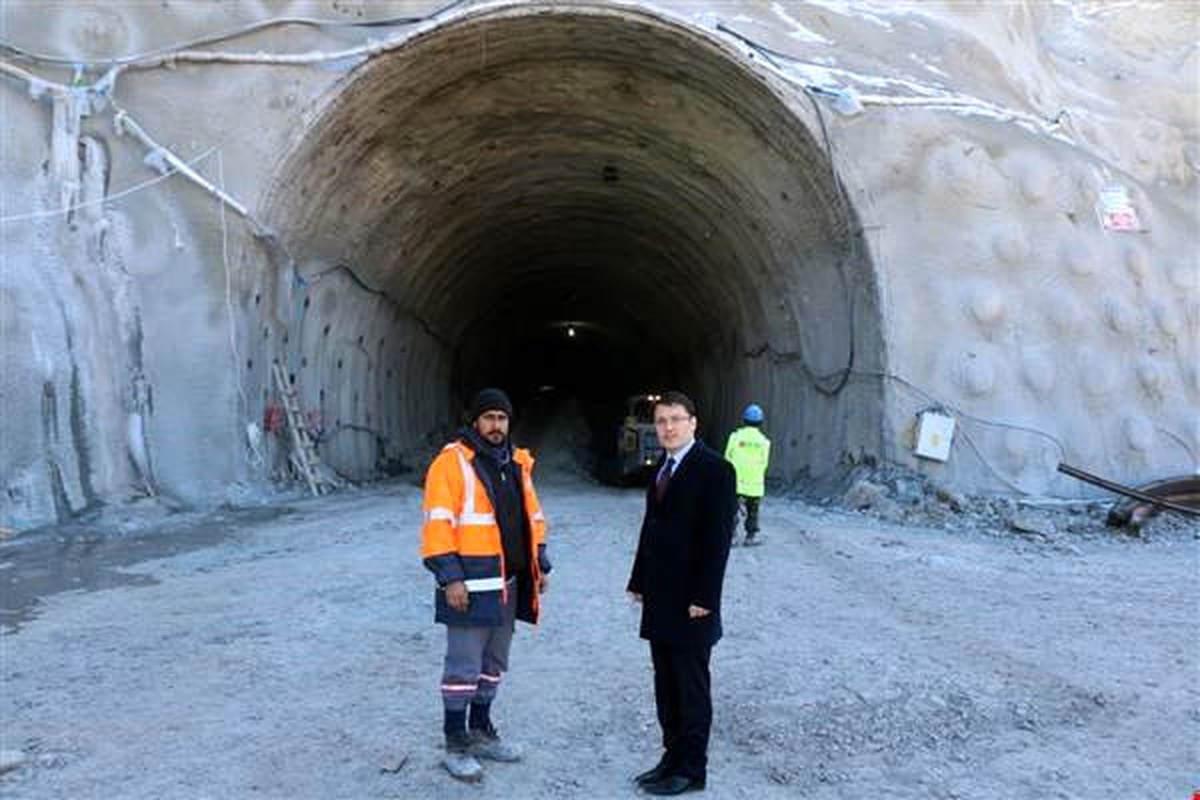 Kaymakam Efendioğlu Tünel Çalışmalarını İnceledi