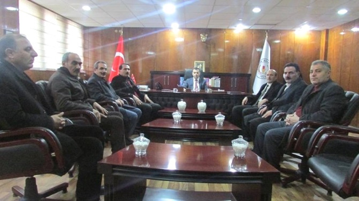 Kaymakam Uzan Muhtarlarla Biraya Geldi
