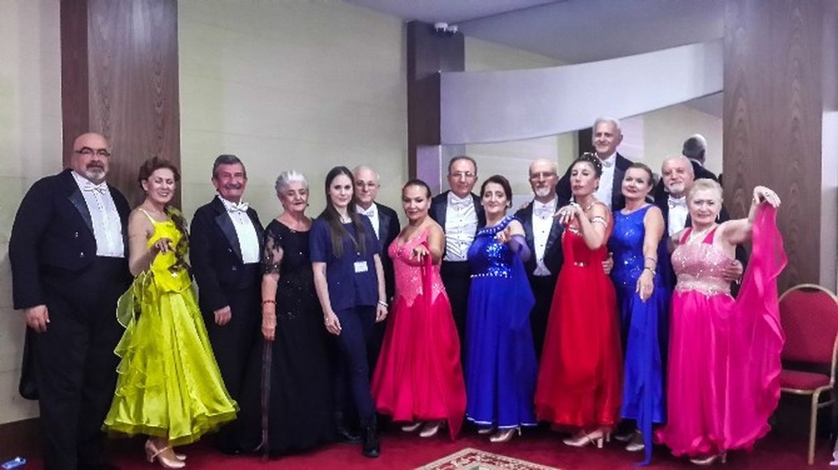 Muratpaşa\'nın Yaşlıları Türkiye Şampiyonu Oldu