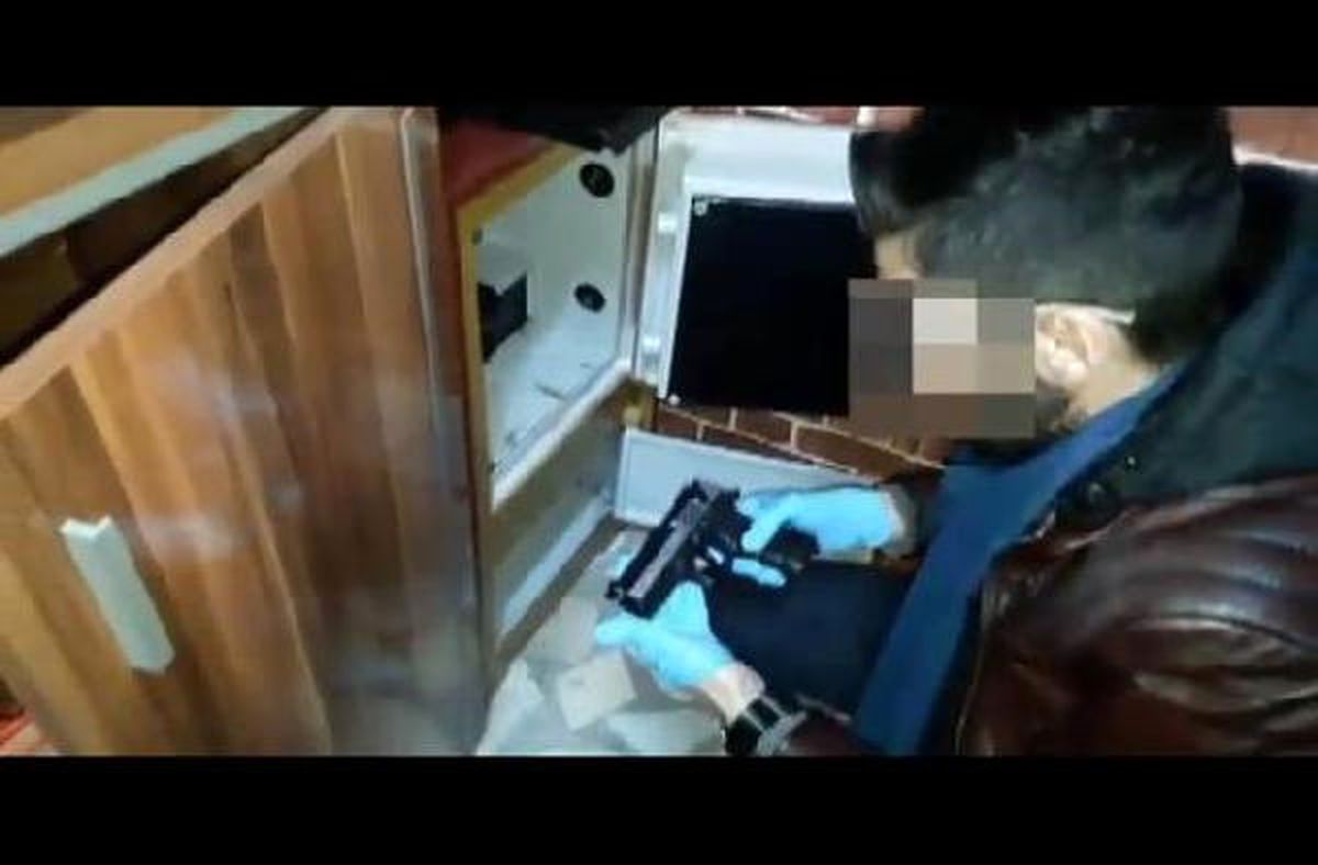 Polisten "Uyuşturucu " Operasyonu