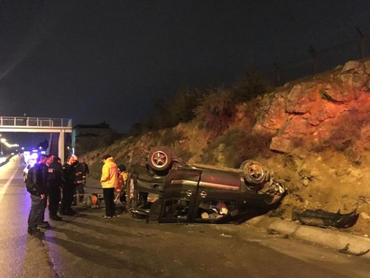 Tuzla\'da Trafik Kazası: 1 Ölü, 1 Yaralı