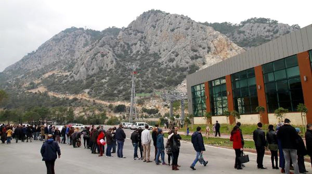 Ücretsiz Teleferik Kuyruğu