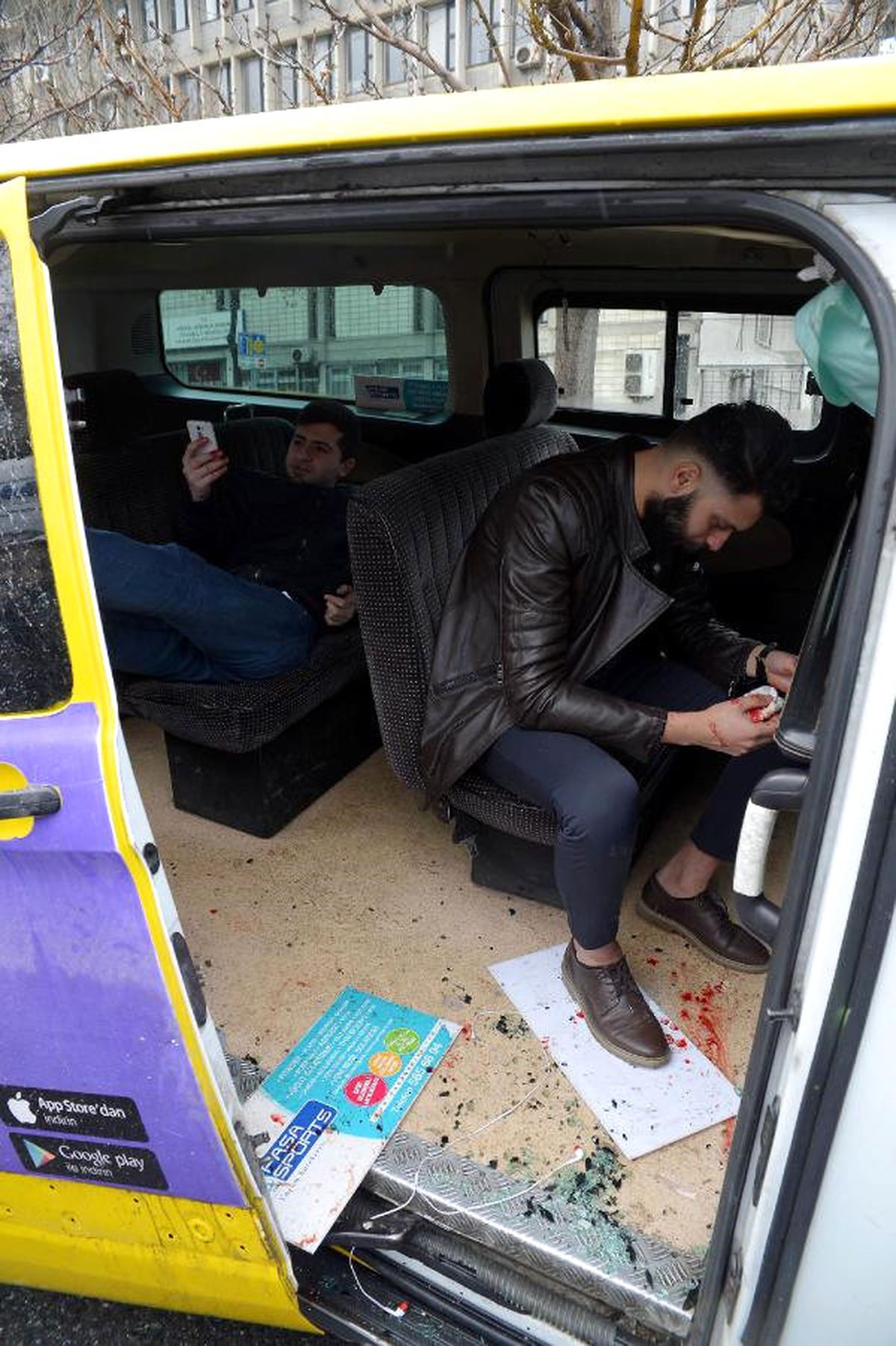 Unkapanı\'nda Trafik Kazası: 9 Yaralı