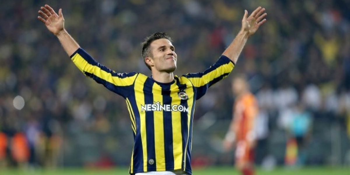 Van Persie\'den Vazgeçmiyorlar!