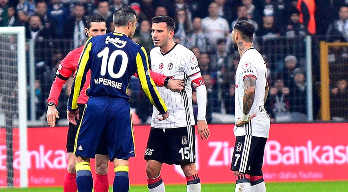 Vodafone Arena Karıştı