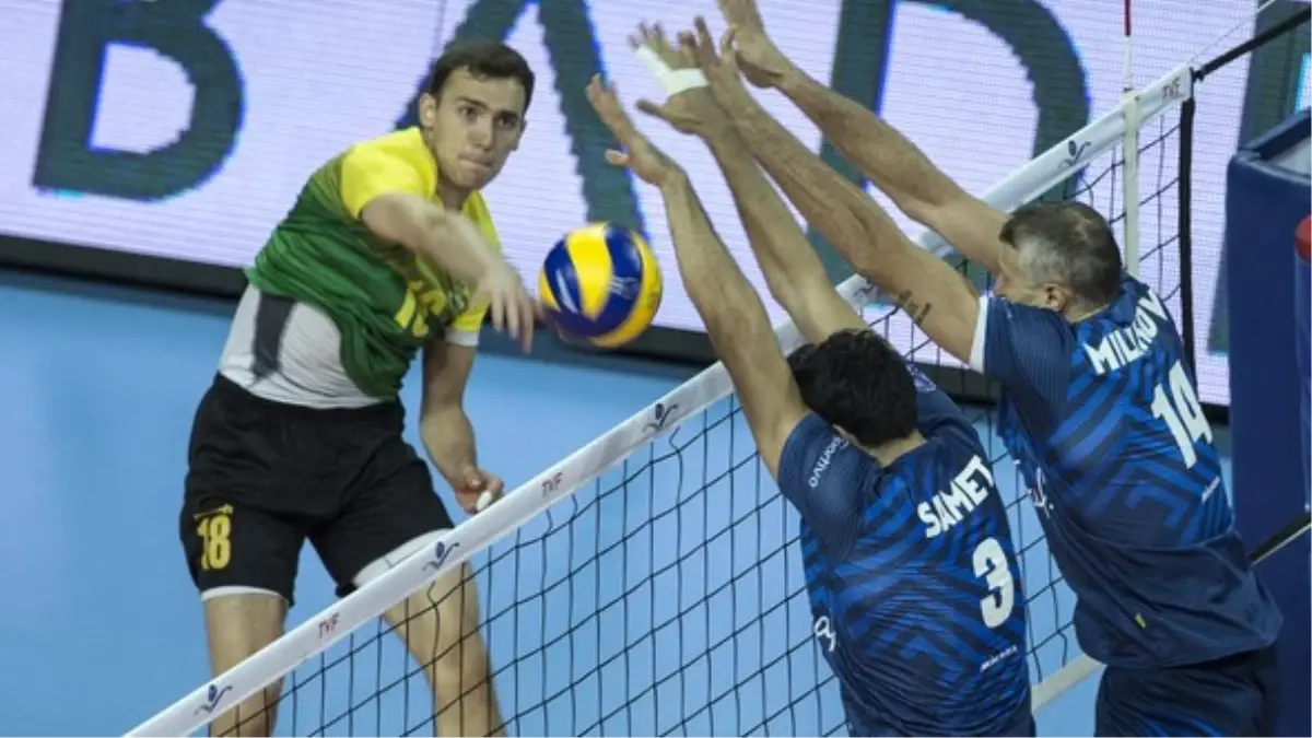 Voleybol: Efeler Ligi