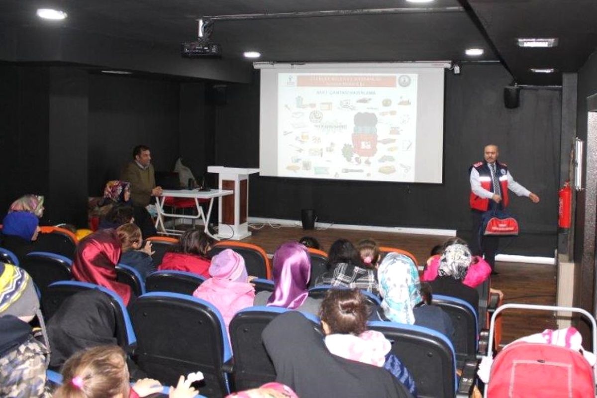 7\'den 70\'e Herkese Afet Eğitimi