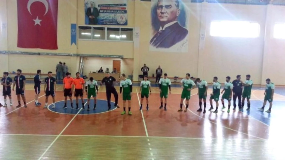 Adıyaman Belediyespor Zirve Yarışını Sürdürüyor