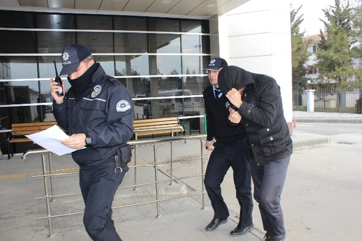 Adıyaman\'da Öğretim Görevlilerine Yönelik Fetö/pdy Operasyonu: 23 Gözaltı